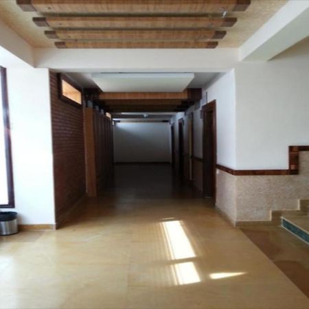 Mak Hotel Бангалор Екстериор снимка